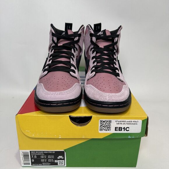 Nike KCDC x Dunk SB High “20th Anniversary” 2024 - Picture 2 of 5